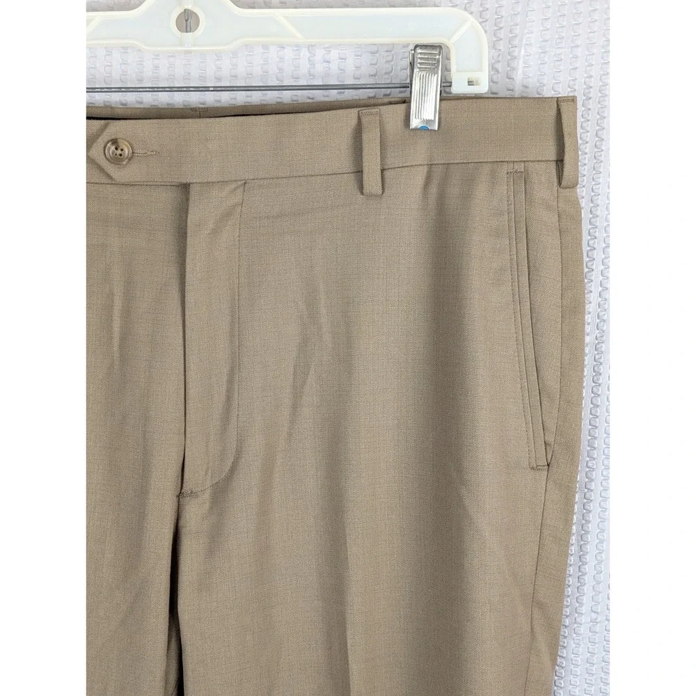 Roundtree & Yorke Travelsmart Men 34x32 Tan Flat Front Dress Pants Khaki Trouser